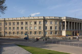 To ważny budynek w centrum Białegostoku. Historyczny Dom Partii Uniwersytetu będzie miał nowego właściciela?