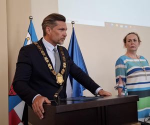 Prezydent Kalisza będzie więcej zarabiał. Radni zdecydowali o podwyżce dla włodarza