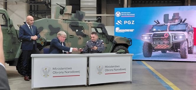 Umowa na ponad 1200 pojazdów Legwan 4x4. Kolejne wersje następcy Honkera