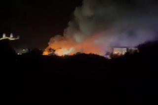 Olbrzymi pożar budynku przedszkola w Chęcinach! Całonocna akcja straży! [ZDJĘCIA]