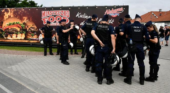 W Kórniku prezesa chroniło 189 policjantów