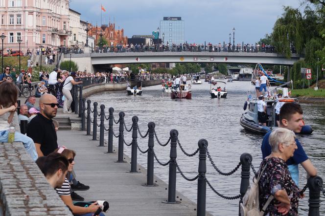 Ster na Bydgoszcz 2023. Wielka parada jednostek pływający [ZDJĘCIA] 