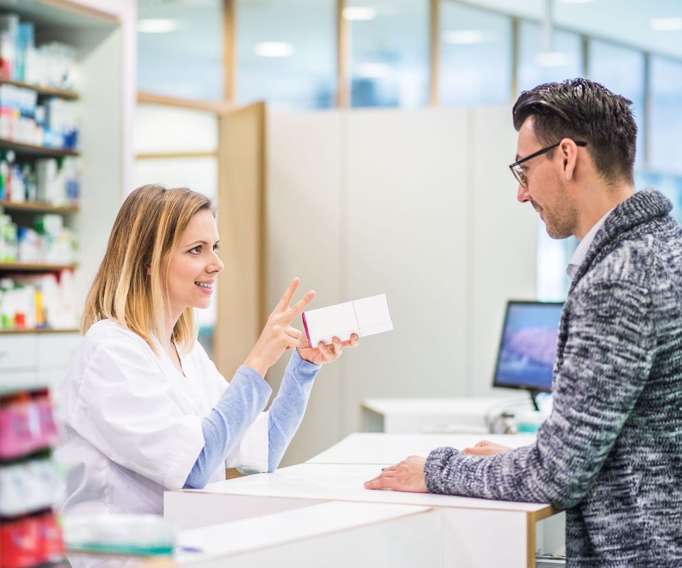 Liczba aptek spada, w 83 miejscowościach zamknięto jedyną aptekę