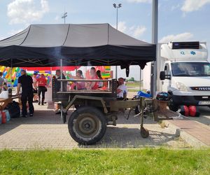 Siedlczanin Przemek Gryczka zorganizował wydarzenie dla dzieci z okazji Dnia Dziecka już po raz drugi