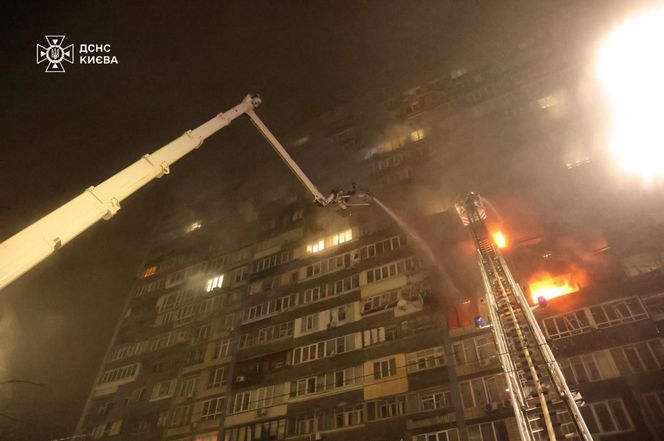 Kijów odcięty od prądu, wybuchy i pożary. Wielki atak Putina