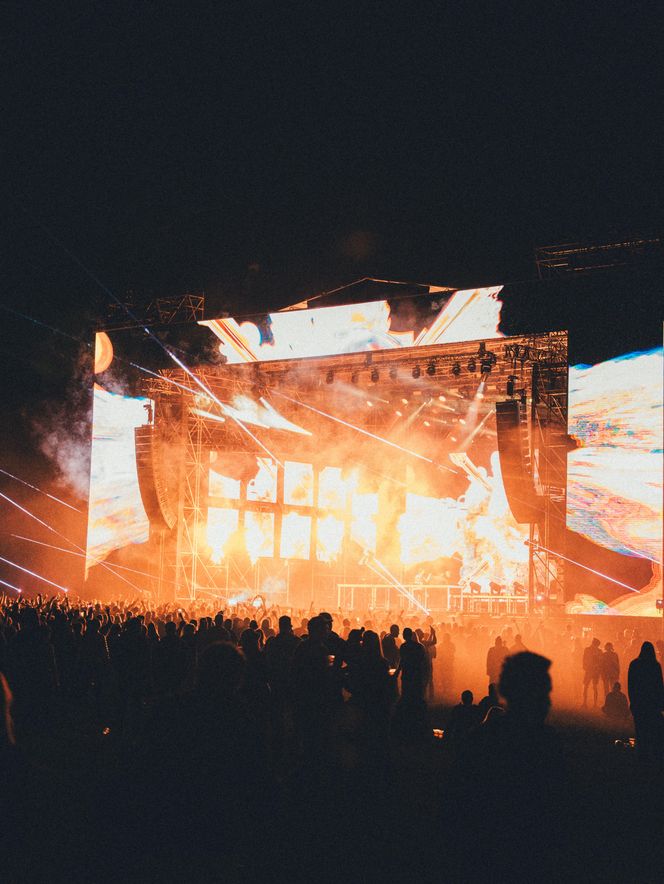 Fajer Festiwal 2025 w TAURON Parku Śląskim. Pierwszy dzień przyciągnął tłumy