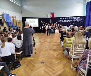 Uroczystość jubileuszowa w siedleckiej Dziesiątce była okazją do wspomnień
