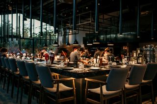 Najlepsze atrakcje „turystyki nocnej” w Turcji  – od zwiedzania muzeów po nurkowanie