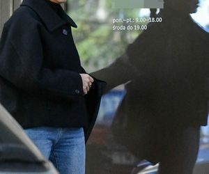 Katarzyna Warnke na giga obcasach łamie przepisy