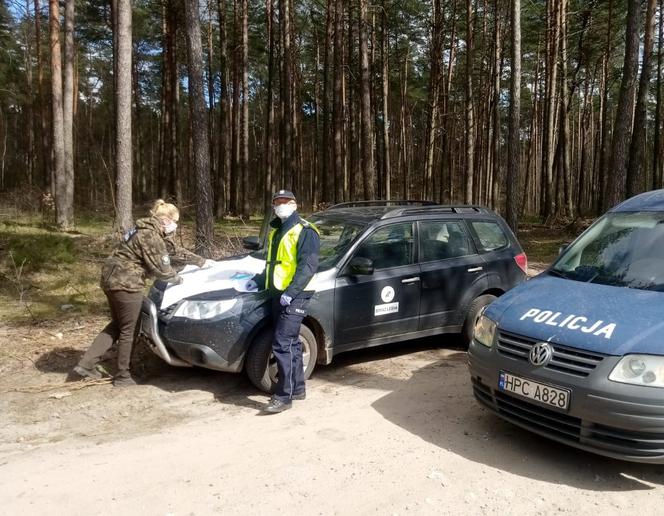 Koronawirus na lesnych ścieżkach. Policja i leśnicy na wspólnych patrolach