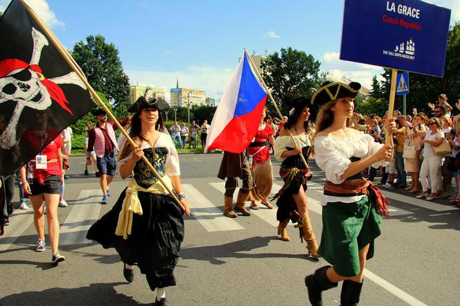 Parada załóg podczas finału TTSR