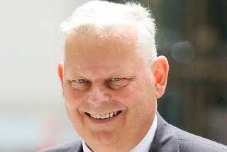 4. Marek Suski: „ Obraz z rzutnika może zaszkodzić elewacji.”