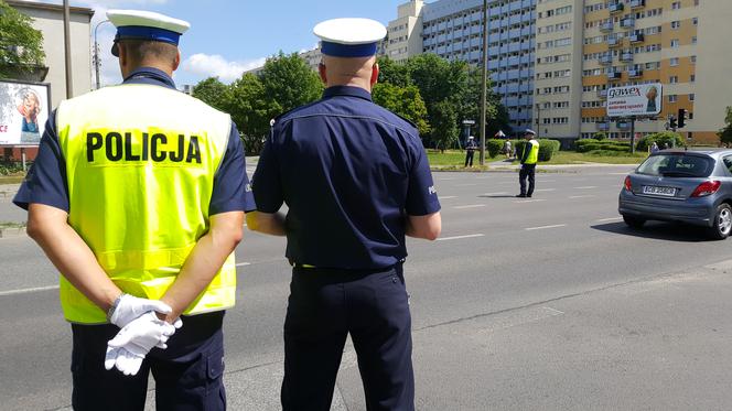 Funkcjonariusze rywalizujący w konkursie "Policjant Ruchu Drogowego 2017"