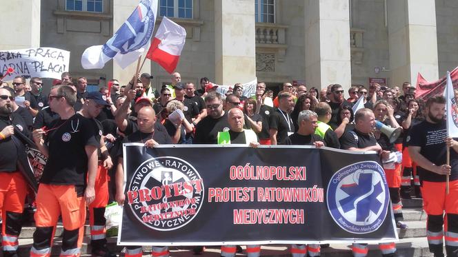 Protest ratowników medycznych we Wrocławiu