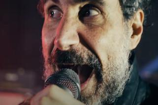 Serj Tankian zaraził się COVID-19? System Of A Down przerwali trasę koncertową