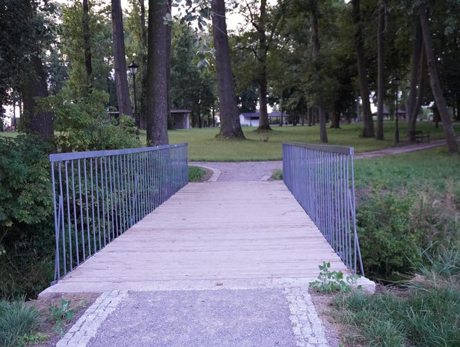 Park w gminie Mełgiew