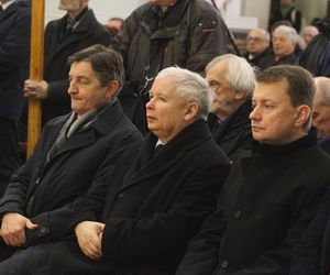 AI wybrała 5 najlepszych polityków w Polsce ostatnich 30 lat!