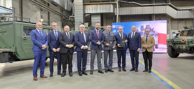 Umowa na ponad 1200 pojazdów Legwan 4x4. Kolejne wersje następcy Honkera