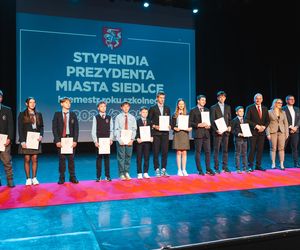 Blisko 700 najzdolniejszych siedleckich uczniów z nagrodami za dokonania w nauce!