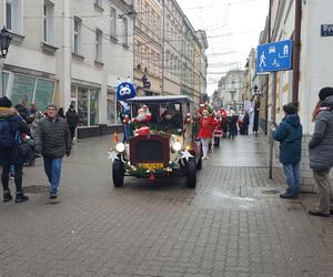 Ekstremalne Mikołajki z NGO w Lesznie przyciagnęły tłumy mieszkańców