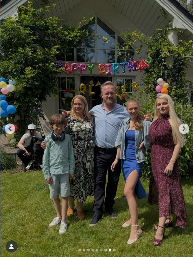 Przyjaciółki, 26 sezon. Anka (Magdalena Stużyńska), Paweł (Bartłomiej Kasprzykowski), Oliwier (Aleksander Paprocki), Julka (Nicole Bogdanowicz), Marianna (Emilia Walus) na planie