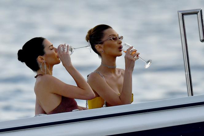 Bella Hadid, Kendall Jenner