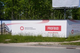 Budowa osiedla Mistrzów Olimpijskich pod Warszawą. Udziałowcem Robert Lewandowski. Maj 2025