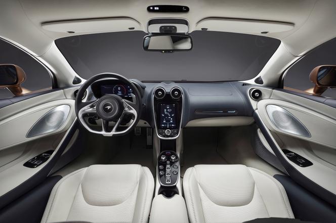 McLaren GT - wnętrze