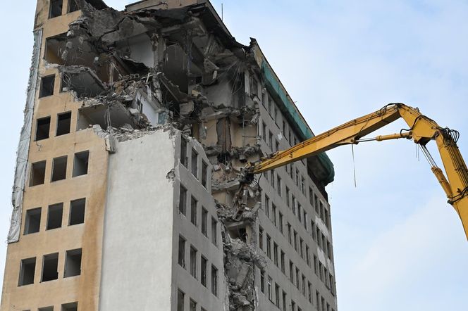 Utrudnienia związane z rozbiórką "Związkowca"