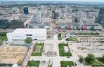 MSN i plac Centralny to nie jedyne zmiany na Placu Defilad. Rusza budowa nowej siedziby TR Warszawa