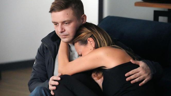 Barwy szczęścia, odcinek 3010: Dramat Asi po zawale Klemensa. Wypłacze się w ramionach Huberta - ZDJĘCIA