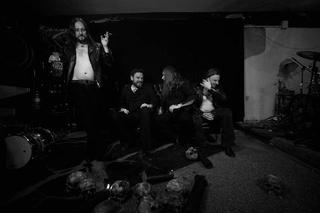Inferno z zespołu Behemoth prezentuje zaskakujący, rockowy projekt! Oto Satan’s Call!