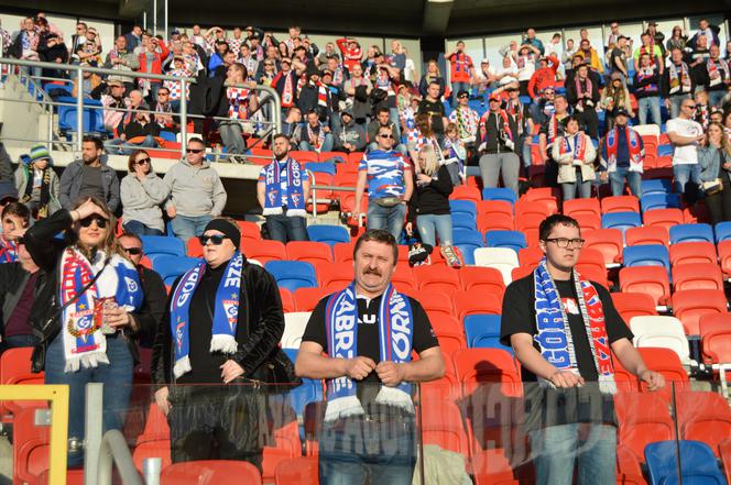 Górnik Zabrze - Arka Gdynia: Nieważny styl, ważne punkty [ZDJĘCIA KIBICÓW]