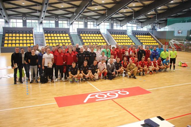 Drużyny eliminacji strefowych Mistrzostw Wielkopolski Strażaków w Piłce Nożnej Halowej