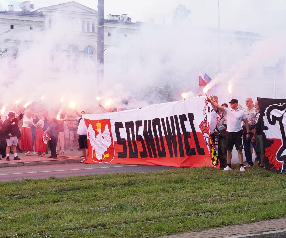 Godzina W w Sosnowcu. Mieszkańcy Zagłębia oddali hołd w 81. rocznicę Powstania Warszawskiego