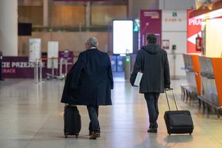 Fernando Santos na lotnisku 