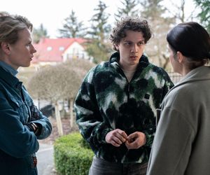 Profilerka sezon 2 - odcinek 11 streszczenie. Regina znajduje w Stormii zwłoki szefa, Maxa Budzisza