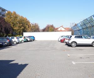 Parking przy osiedlu Bolesława Śmiałego w Poznaniu