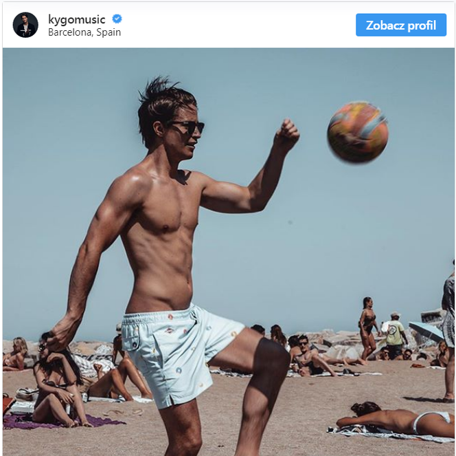 Najseksowniejsi DJ-e świata! Patrząc na nich robi się gorąco! [GALERIA]