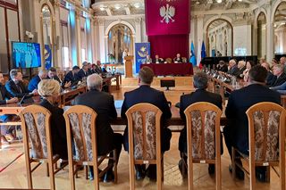 35 lat samorządu terytorialnego w Polsce - uroczysta sesja w Tarnowie