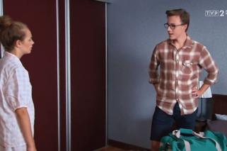 Barwy szczęścia odc. 1963. Oliwka (Wiktoria Gąsiewska), Kajtek (Jakub Dmochowski)