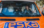 Roxie Węgiel wsiadła za kółko i wypadła zawodowo! To ona dostarczyła kampera słuchaczom ESKI