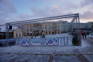 Wielki powrót lodowiska na Rynku Kościuszki. Atrakcji nie było w Białymstoku przez kilkanaście lat