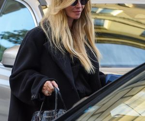 Joanna Przetakiewicz Bantleyem po pizzę