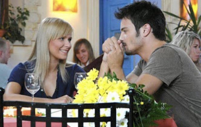 Pierwsza miłość. Paweł Krzyżanowski (Mikołaj Krawczyk), Marysia (Aneta Zając)