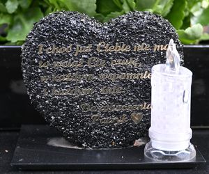 Patryk Peretti - tak wygląda grób syna Sylwii