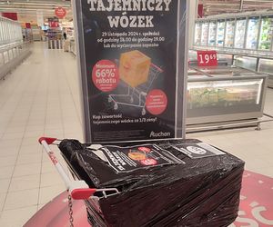   Tajemnicze wózki w całej Polsce. Popularna akcja wraca do Auchan na Black Friday