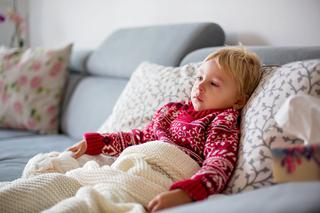 Drgawki gorączkowe u dzieci. Rodzaje, przyczyny i leczenie