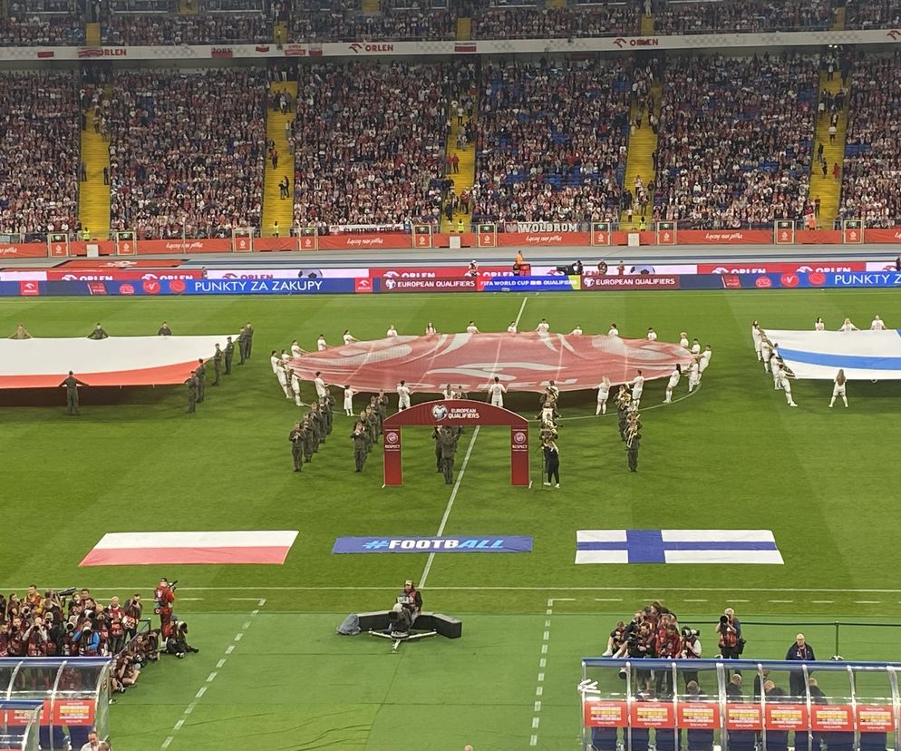 Wyjątkowy hymn przed Polska - Finlandia