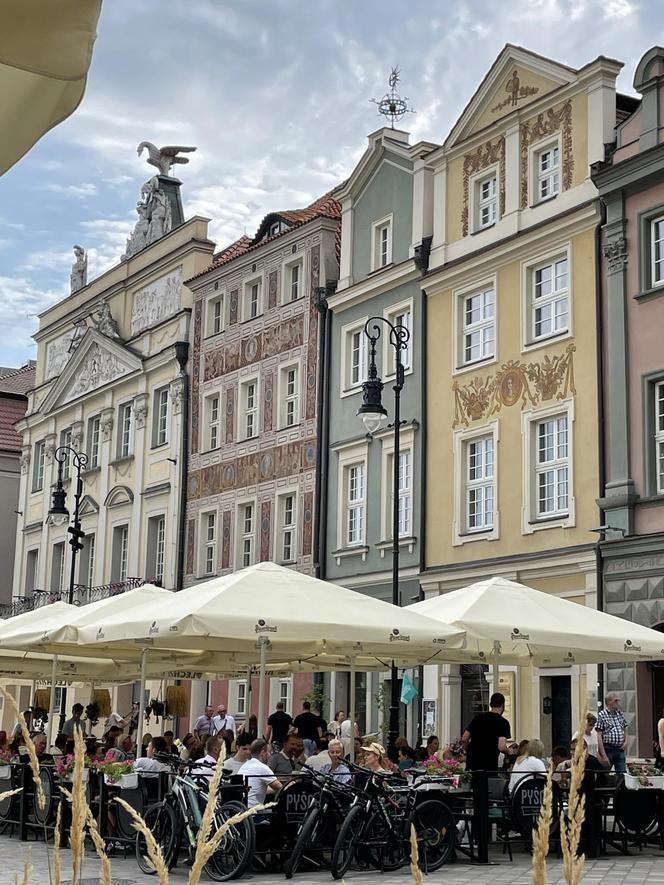 Tłumy na Starym Rynku. Tak poznaniacy spędzają letnie weekendy